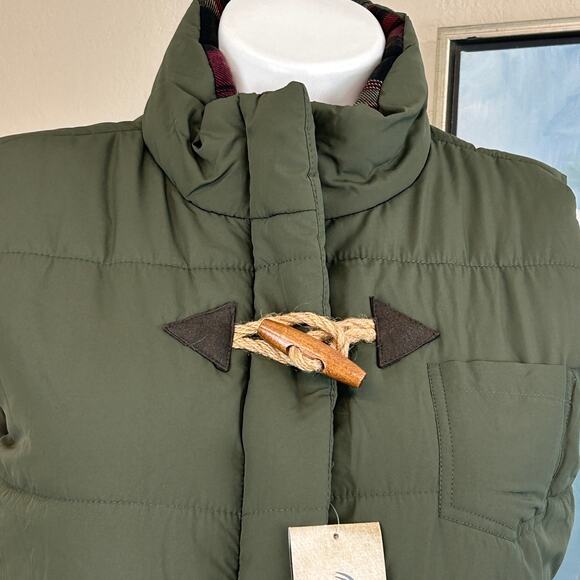 Legendary Whitetails Vest Quilted Puffer Size Small NWT - Picture 3 of 7
